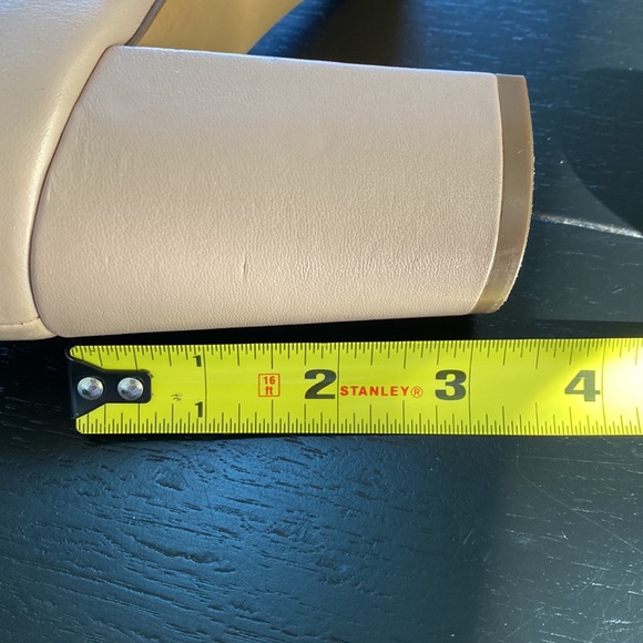 Vince Camuto Block Heels Sandals. Size 9.5. Blush - Picture 8 of 9